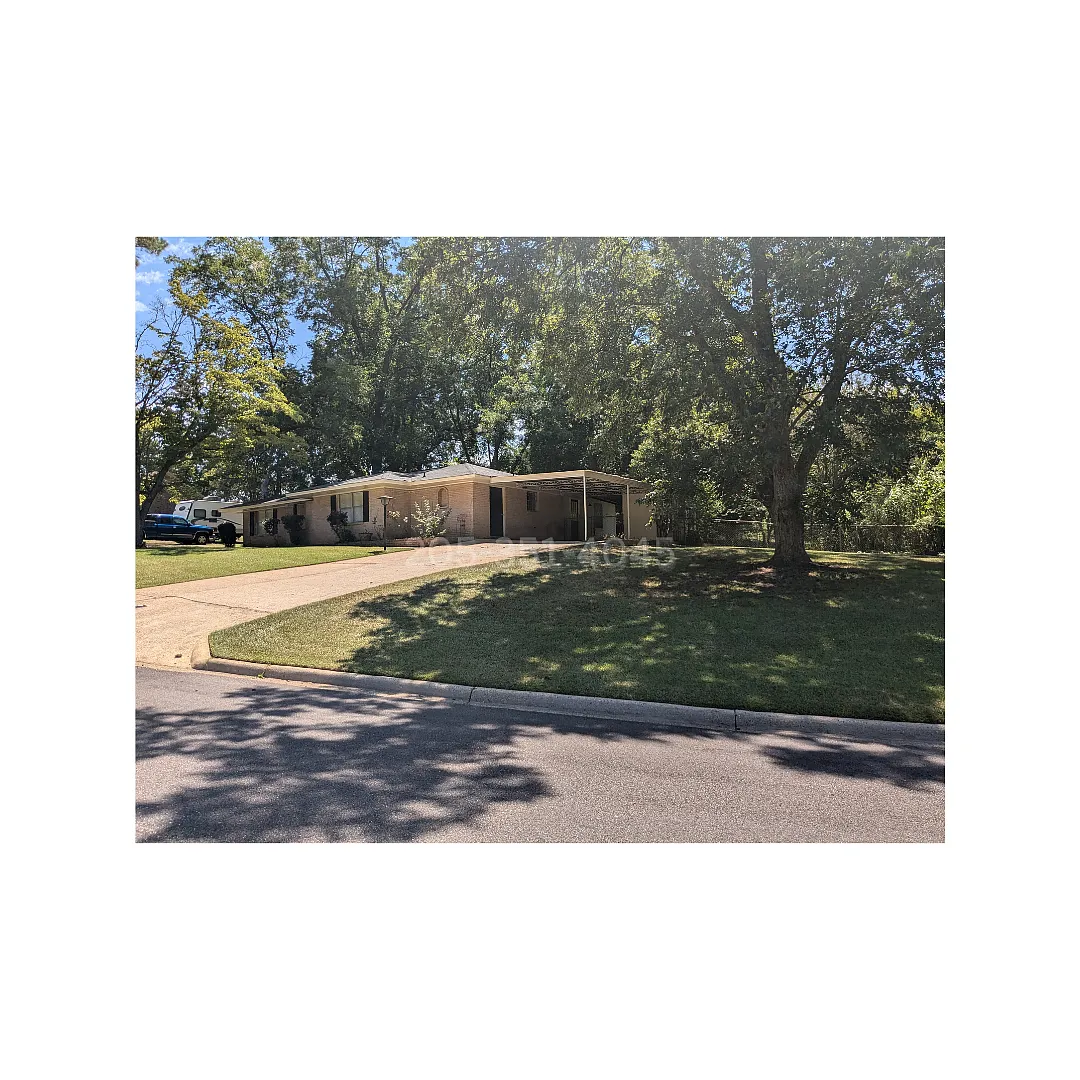 Building Photo - 126 Overlook Dr