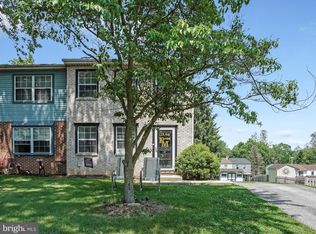 1605 Manor Blvd, Lancaster, PA 17603