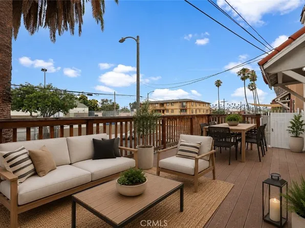 2989 W 12th St, Los Angeles, CA 90006