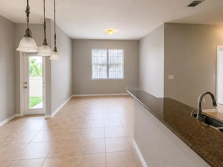 9064 Plymouth Pl #9064 — Photo 8