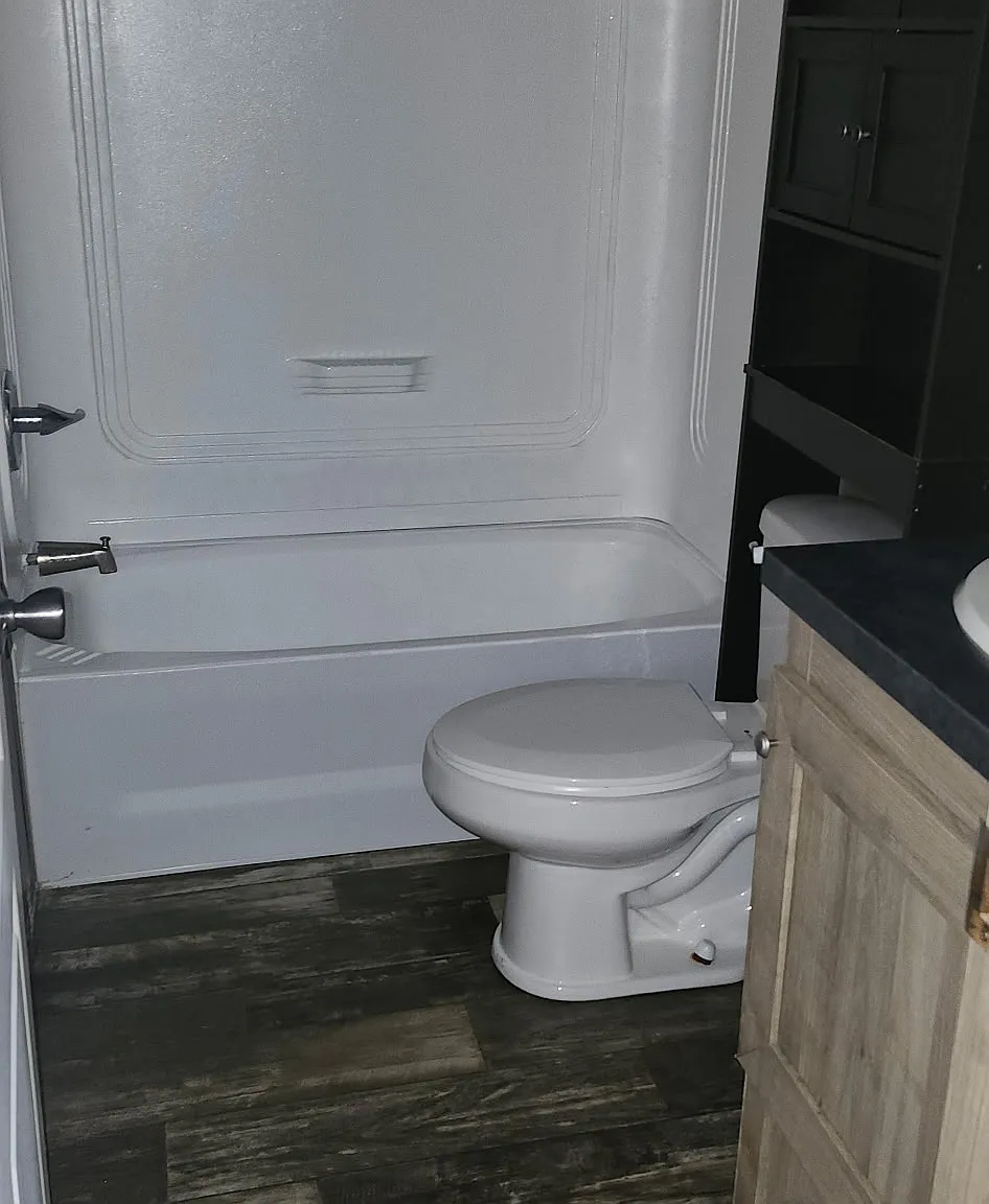 3 bed, 1152 sqft, $690 — Photo 4