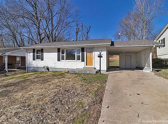 2nd image of 484 Green Acres Dr