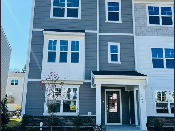 1306 Rosepine Dr, Cary, NC 27519
