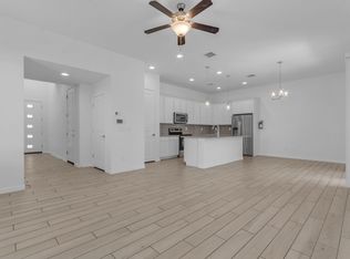 901 S Smith Rd #1006, Tempe, AZ 85281