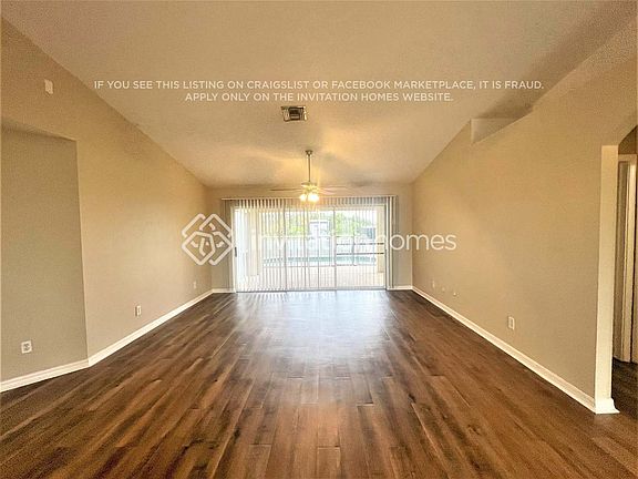 2nd image of 2547 Sunniland Blvd