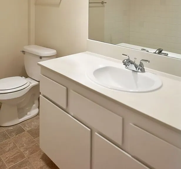 5200 University Way NE #404 — Photo 25