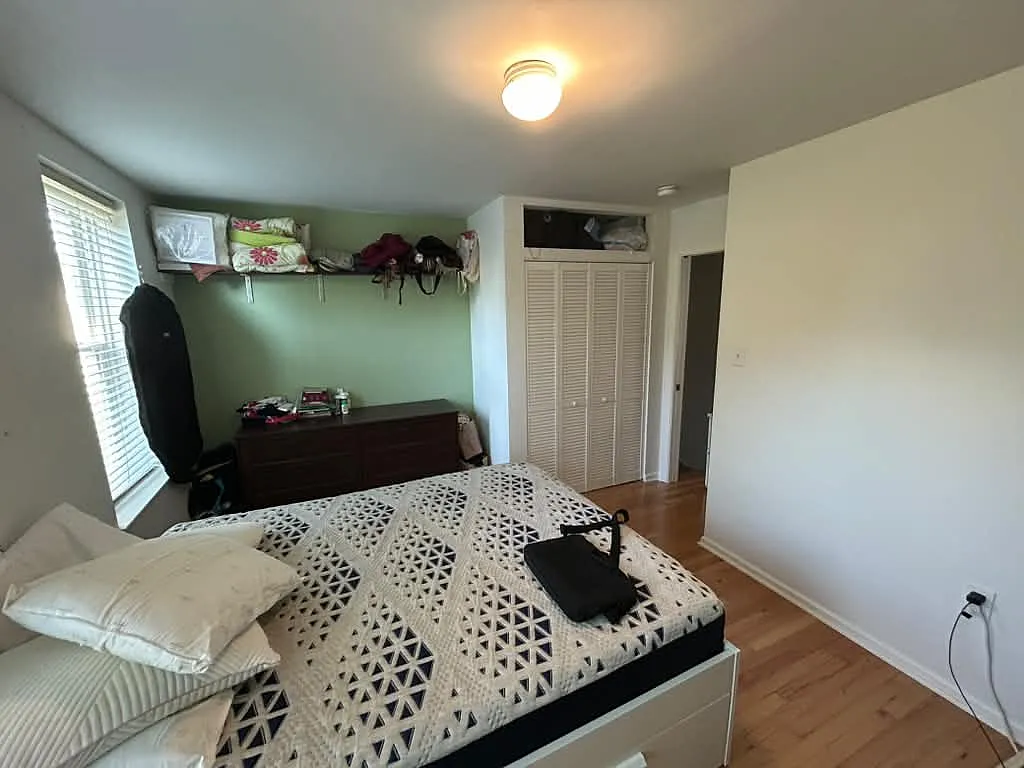 2 bed, 896 sqft, $2,550 — Photo 4