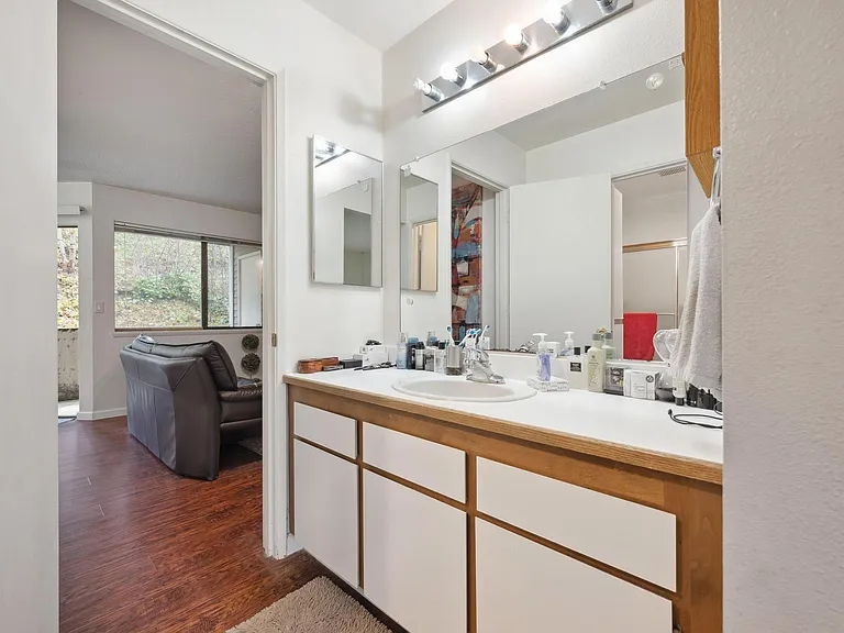 9979 SE Talbert St — Photo 15
