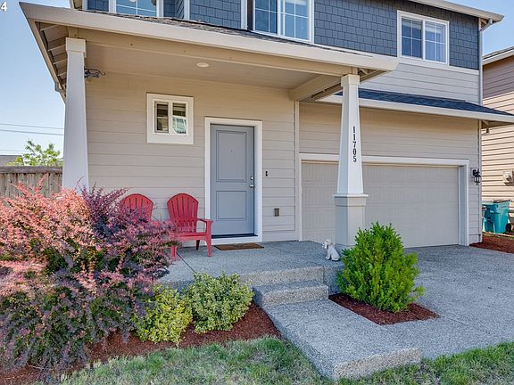 2nd image of 11705 NE 102nd Cir