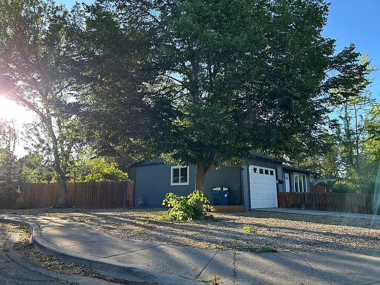 2197 S Euclid Ave — Photo 20