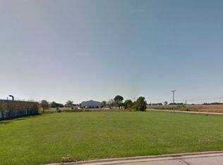 9525 Gulfstream Rd, Frankfort, IL 60423