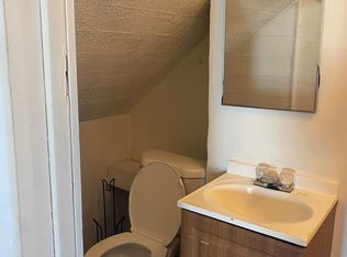 36 Beacon St #3, Waterbury, CT 06704