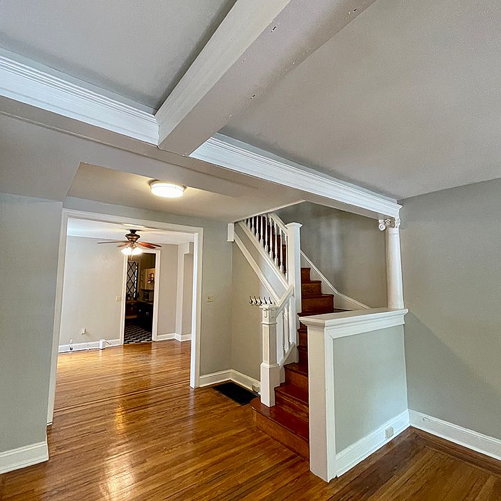 2nd image of 2712 N Howard St