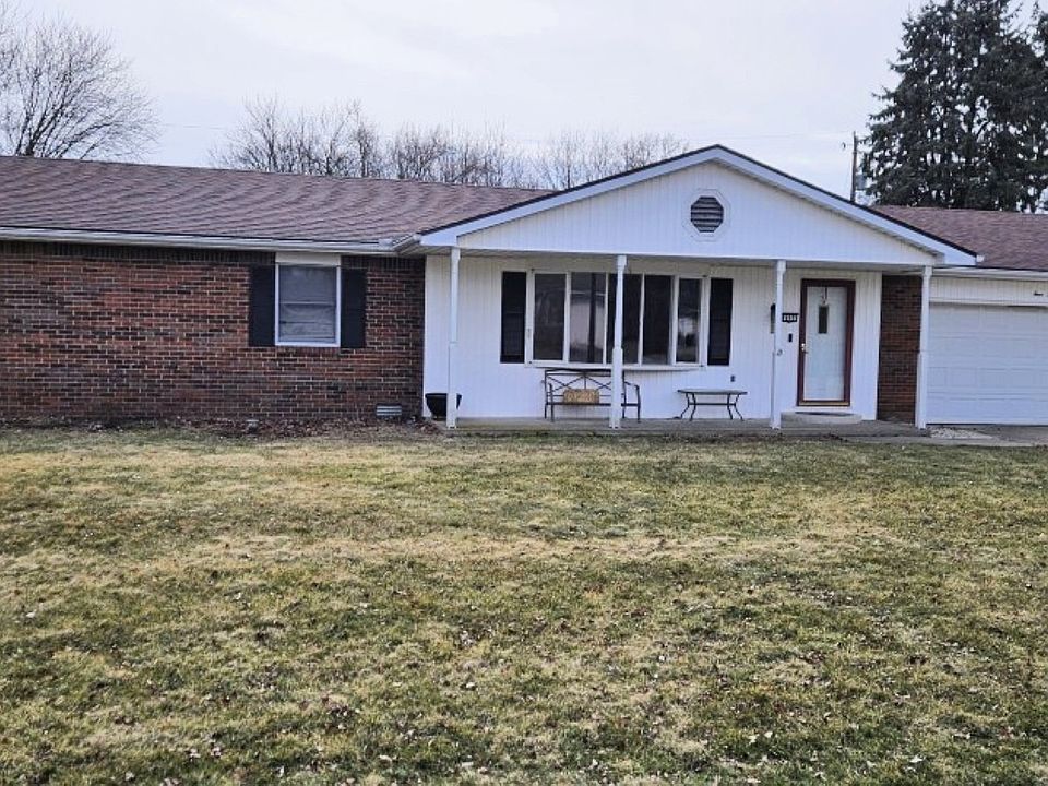 1st image of 413 E Christine Dr