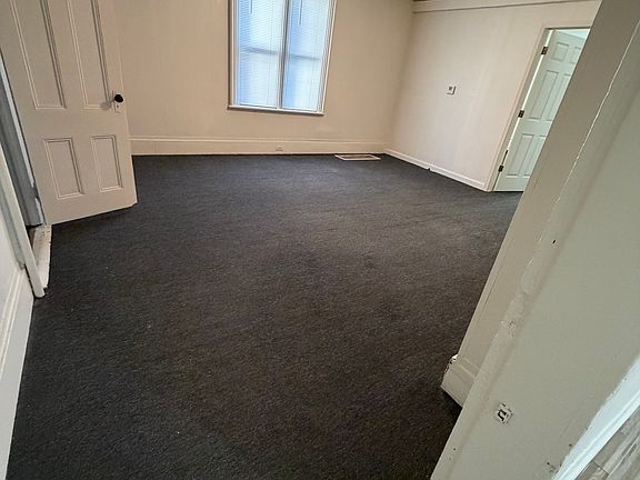5th image of 20 N Maple Ave #2