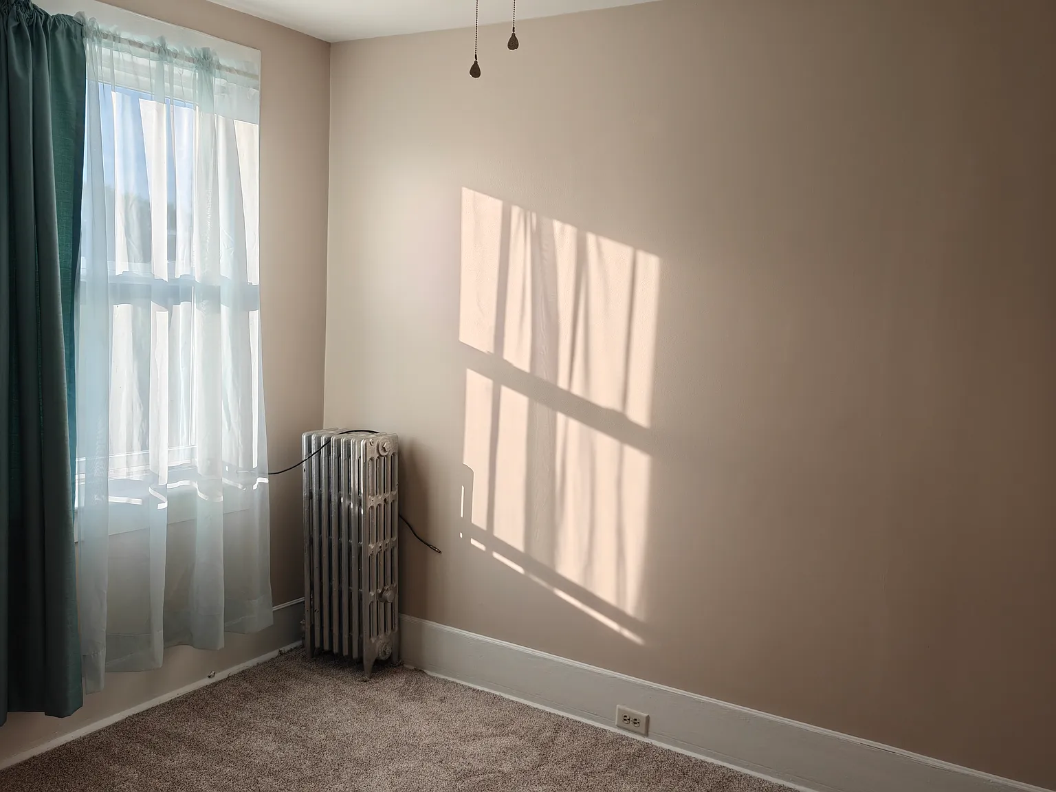 3 bed, 1184 sqft, $1,550 — Photo 3