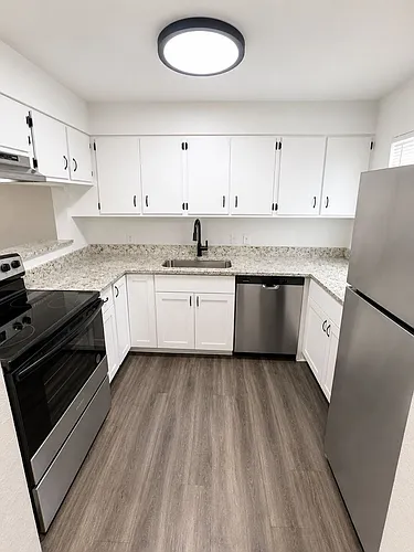 1717 NE 2nd St Photo 1 1717 NE 2nd St Photo 1