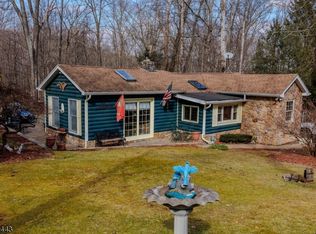 14 Oak Ln, Sussex, NJ 07461