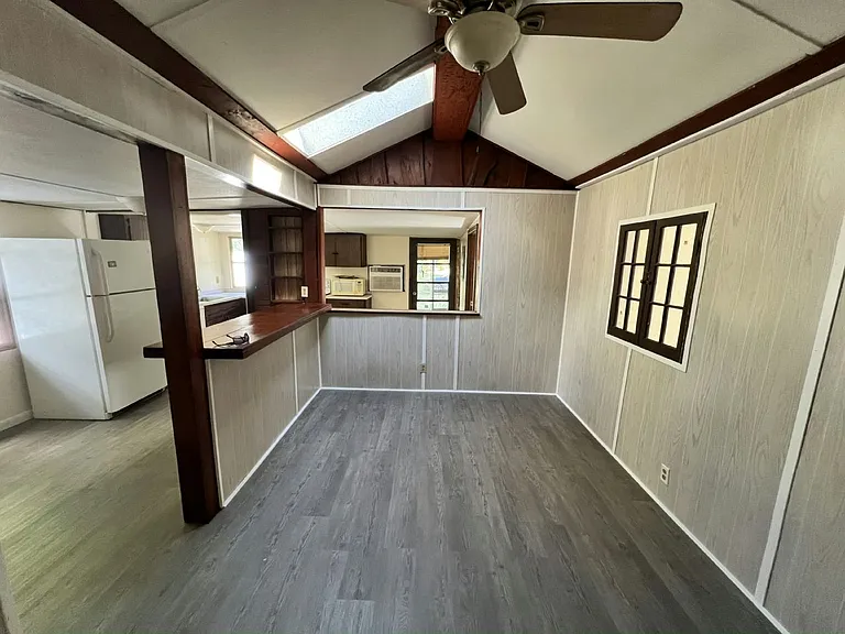 Oak Shores — Photo 17