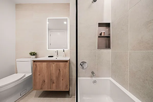 Rented by Nooklyn NYC LLC | media 73