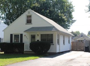 311 Leonard Rd, Rochester, NY 14616
