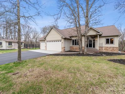 876 Alex Ln, Hudson, WI, 54016