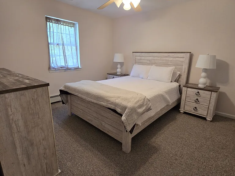 64 Beachfern Rd — Photo 11