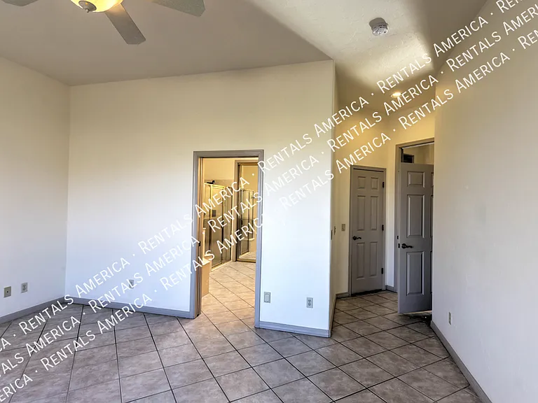 5032 N Valley Shadows Pl — Photo 14