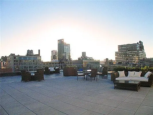 Rented by Cantor and Pecorella | media 70