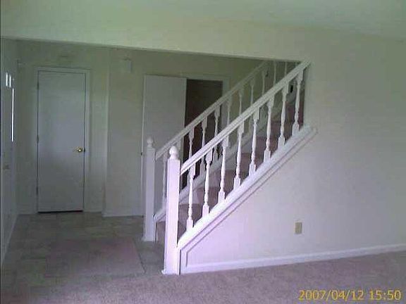 2nd image of 11041 Oakspring Dr