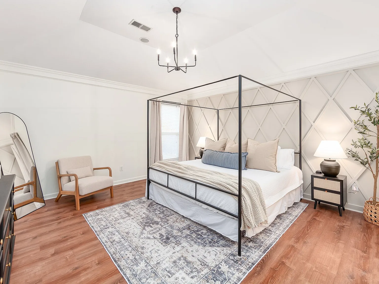 75 Romie Dr — Photo 1