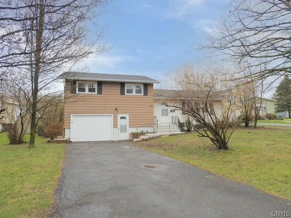 106 Joel Ave, Liverpool, NY 13088