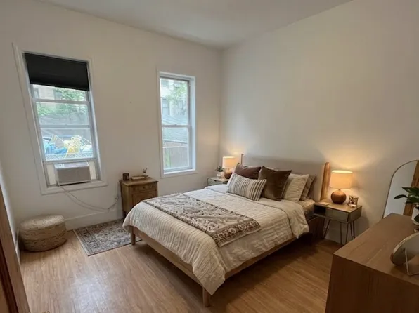 1348 Willoughby Avenue image 1 of 14
