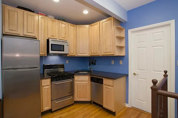 Sold by Temple Morrow LLC | media 3