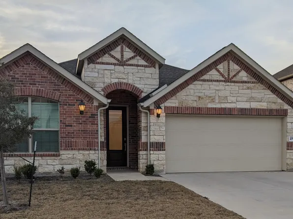 2705 Dancing Flame Dr, Denton, TX 76201