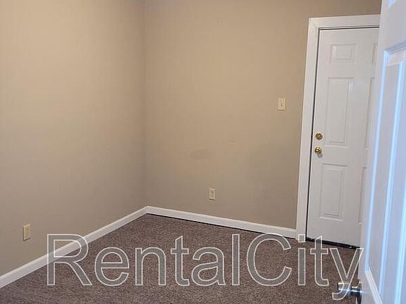 5th image of 265 Greenway St APT 5