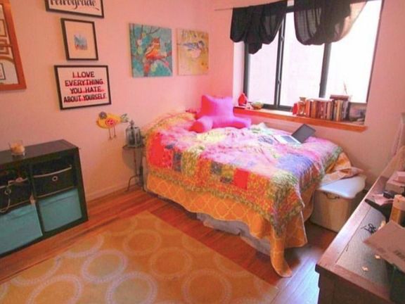 4th image of 609 E 11th St #B5
