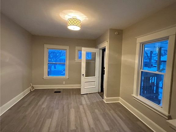 3rd image of 312-314 Chili Ave