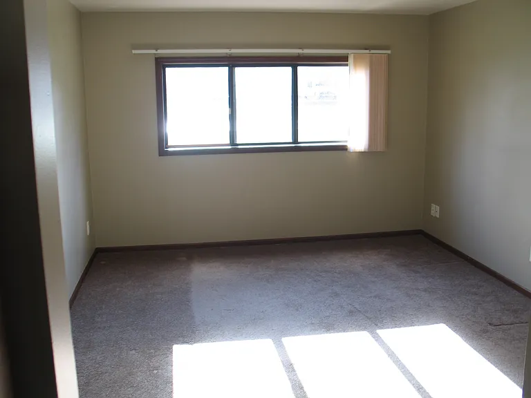 5073 Heyboer Ave SE — Photo 2
