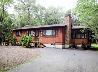21 Junco Ln, Albrightsville, PA 18210
