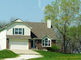 19604 S Stockman Rd, Belton, MO 64012