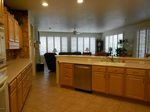 3rd image of 15525 W Las Verdes Way