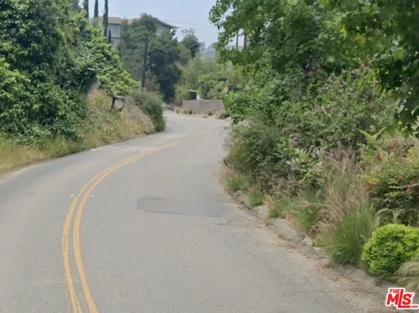 2716 Nichols Canyon Rd, Los Angeles, CA 90046