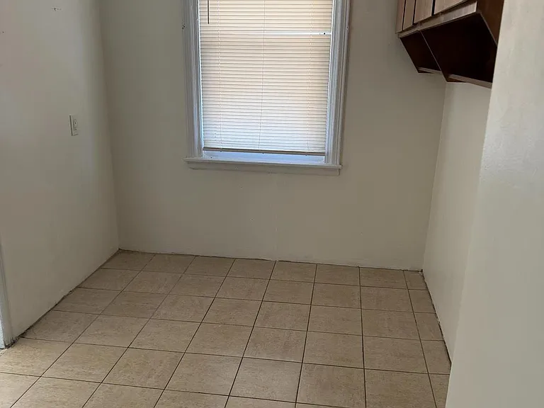 4103 I St — Photo 4