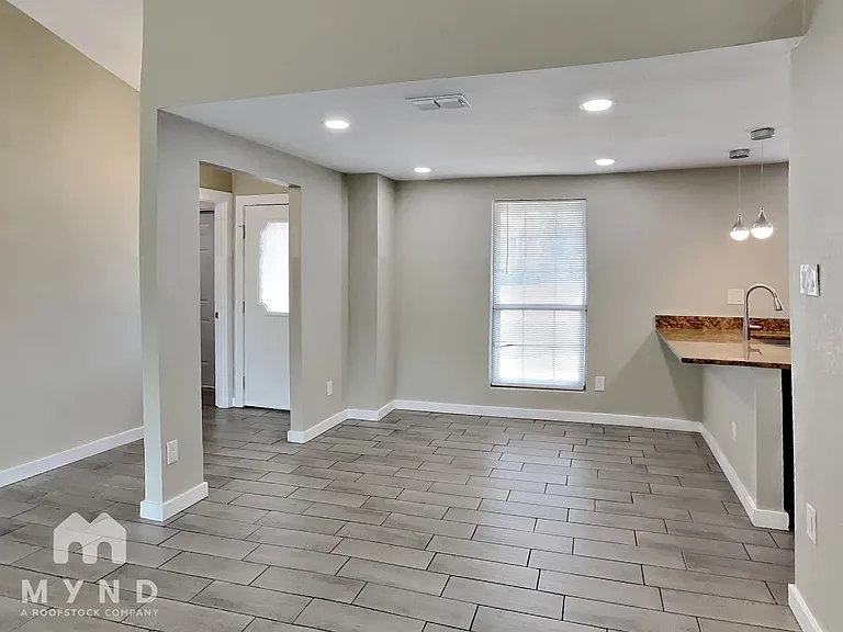 3732 Farm Field Ln — Photo 5