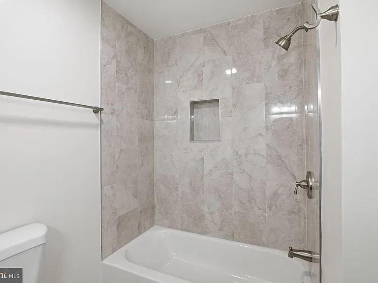 2815 Northwind Rd — Photo 17