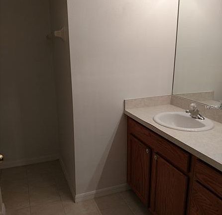 4th image of 1147 Jonah Dr
