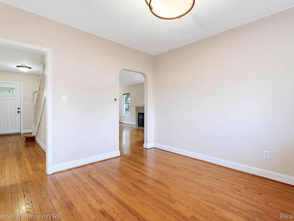 321 Fisher Ct, photo 21