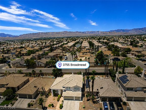 3rd image of 3755 Broadmead St
