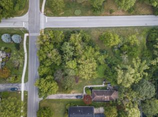 4601 Winchester Ave, Lisle, IL 60532